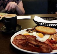 Parkway Diner