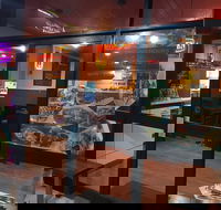 Thai Hoxton - Accommodation Bookings