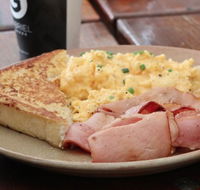 Cheeky Charlies Cafe - Accommodation Bookings