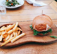 Waterfront Store and Cafe - Accommodation Bookings