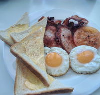 3 Fish Cafe