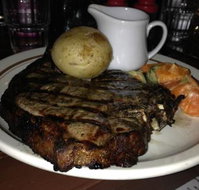 donegans steak house - Accommodation Bookings