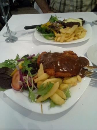 Seaspray Brasserie & Chargrilled - Accommodation Bookings 0