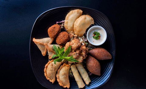Zahli Restaurant - Accommodation Bookings 8