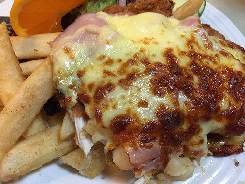 Australian Hotel - Accommodation Bookings 0