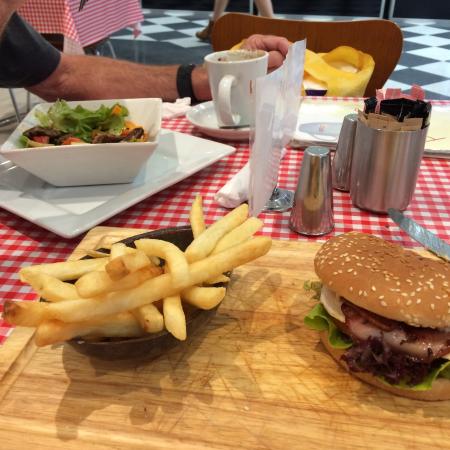 D'Cafe Richmond - Accommodation Bookings 0