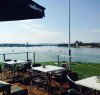 The Deck at Regatta Point - Accommodation Bookings