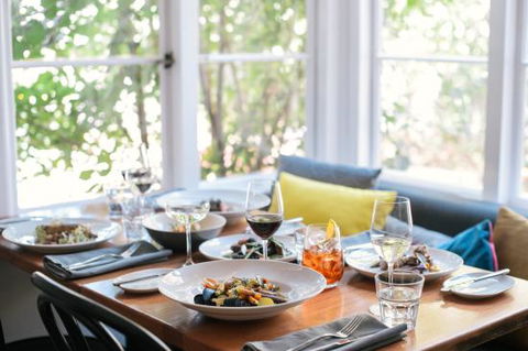 Clementine Restaurant - Accommodation Bookings 0