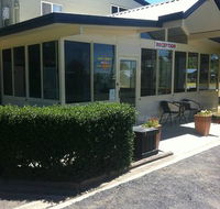 Poplar Caravan Park  Harry's Snack Shack - Accommodation Bookings