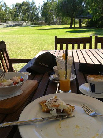 Deniliquin NSW Accommodation Bookings