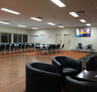 Holbrook Returned Servicemen's Club Restaurant - Accommodation Bookings
