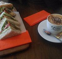 Michaels Cafe - Accommodation Bookings
