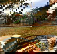 The Riverina Hotel Restaurant - Accommodation Bookings
