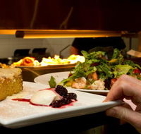 Tomakin Sports  Social Club - Accommodation Bookings