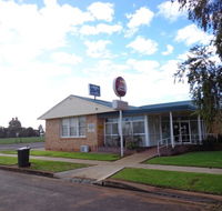 Goolgowi Ex- Servicemen's Memorial Club - Accommodation Bookings