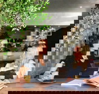 Old Johns - Accommodation Bookings