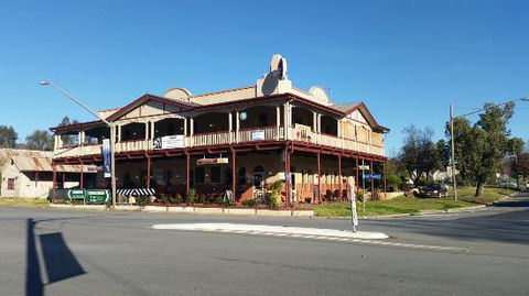 The Royal Hotel - Accommodation Bookings 0