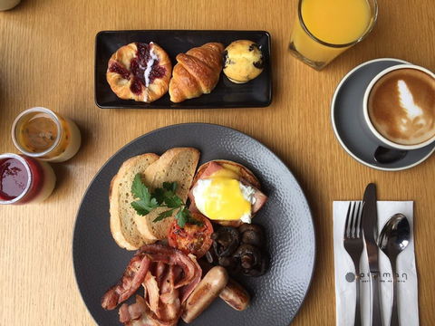 Coco's Restaurant - Accommodation Bookings 0