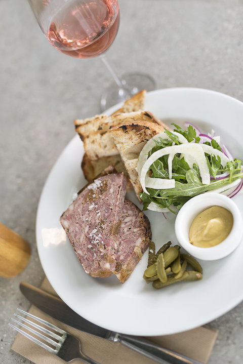 Byng Street Local Store - Accommodation Bookings 1