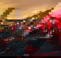 Cook  Co. Bar and Grill - Accommodation Bookings