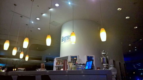 6 Degrees Bar & Lounge - Accommodation Bookings 0