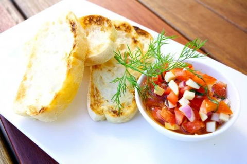 Benowa Tavern - Benowa - Accommodation Bookings 0