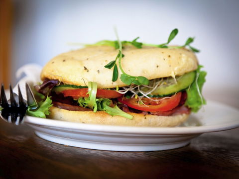 Deloraine Deli - Accommodation Bookings 1