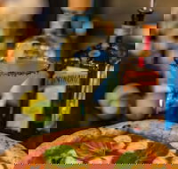 Pizzeria Violetta - Kenmore - Accommodation Bookings