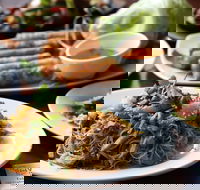 Vinh's Kitchen - Accommodation Bookings