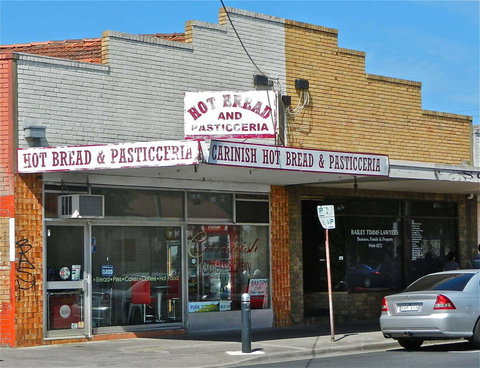 Isher Egless Bakers & Cafe - Accommodation Bookings 0