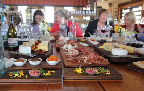 The Farmer's Place - Accommodation Bookings 1