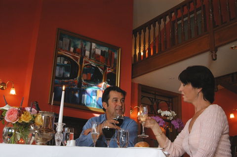 Woodman Estate's Restaurant - Accommodation Bookings 1