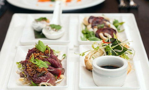 2 Fish Seafood Restaurant - Accommodation Bookings 6
