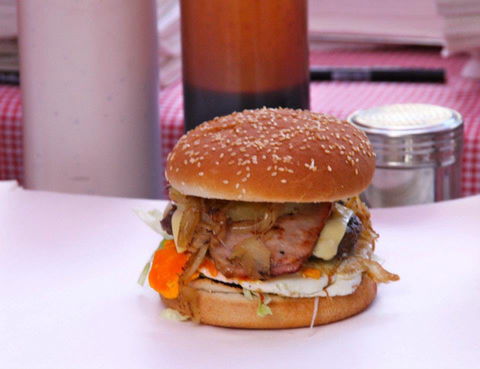 Paul's Famous Hamburgers - Sylvania - Accommodation Bookings 0