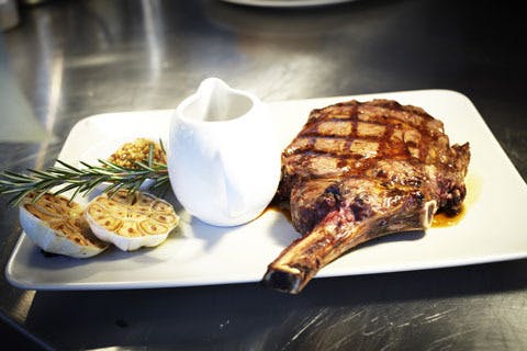 Birkdale QLD Accommodation Bookings