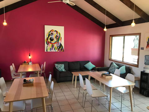 The Fat Beagle Coffee Shop - Accommodation Bookings 1