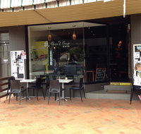 One 2 One Cafe - Accommodation Bookings