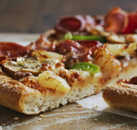 Domino's - Bulleen - Accommodation Bookings