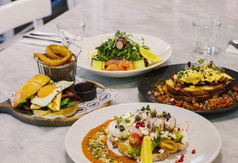 The Jolly Miller Café - Caroline Springs - Accommodation Bookings 0