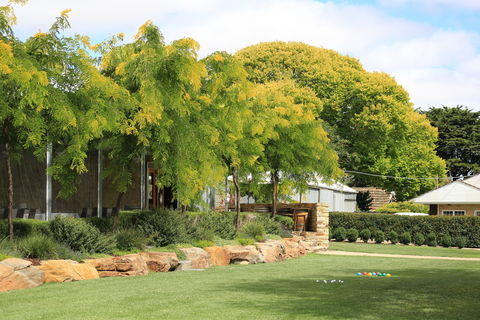 Howard Vineyard - Clover + Stone Resturant - Accommodation Bookings 2
