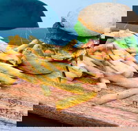 Morris Jones - Accommodation Bookings