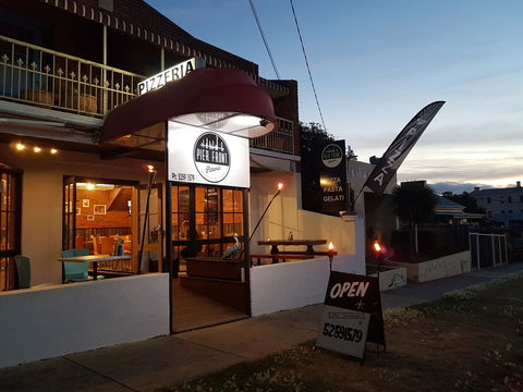 Pier Front Pizzeria - Accommodation Bookings 0