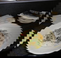 Riverbar  Kitchen - Accommodation Bookings
