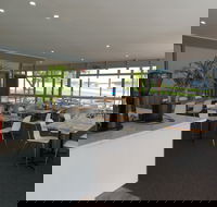Sails Cafe at Clayton Bay