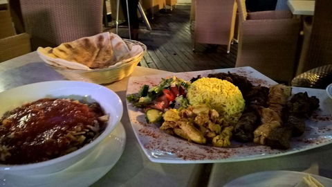 Three Pyramids In Paradise Restaurant & Cafe - Accommodation Bookings 0