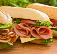 Subway - Palm Beach - Accommodation Bookings
