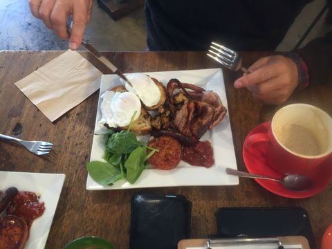 Seven Monks Cafe & Wares - Accommodation Bookings 0