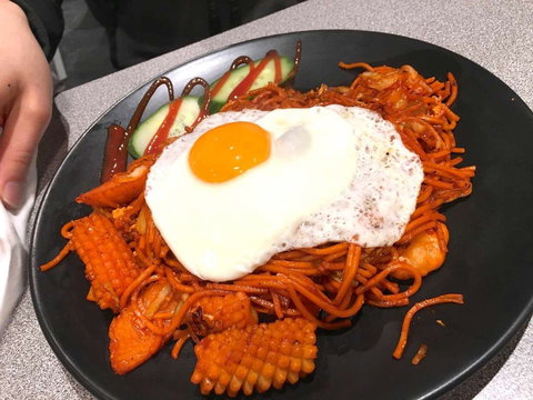 Thai Amarin Restaurant - Accommodation Bookings 0