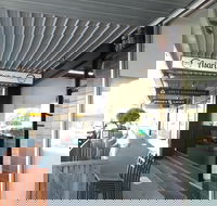 Asari's - Accommodation Bookings