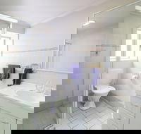 Caf Harmony Espresso Bar - Accommodation Bookings